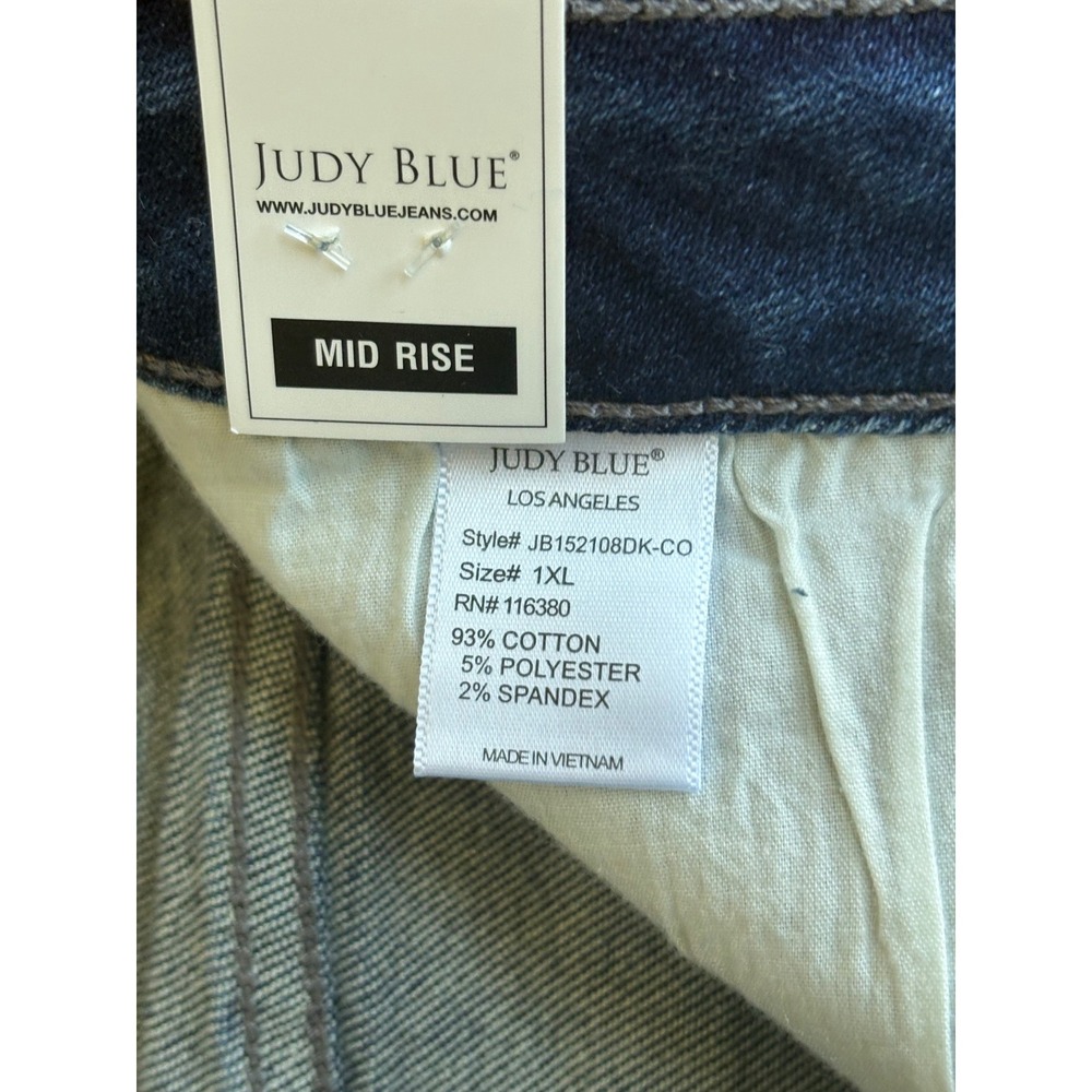 NWT Judy Blue Mid Rise Bermuda Shorts Plus Size 1XL Dark Wash Denim Summer - Picture 12 of 12